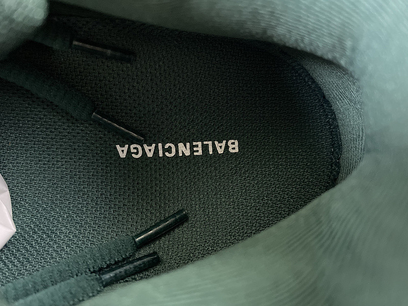 BLCG Track 3.0 542023-W2LA1-3004