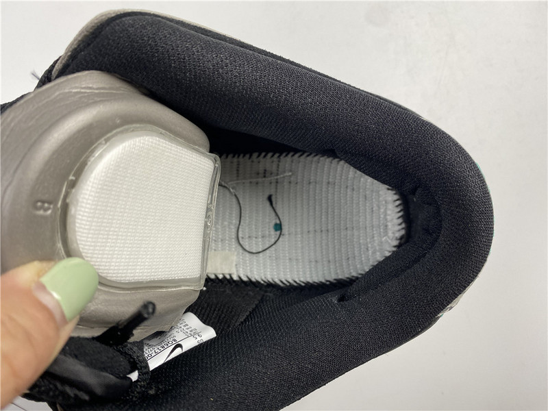 Nike SB Dunk Low Pro "Elephant" BQ6817-009