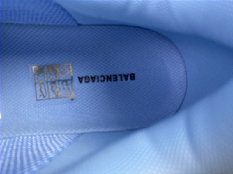 BLCG Triple S 542039-W2FW1-4906