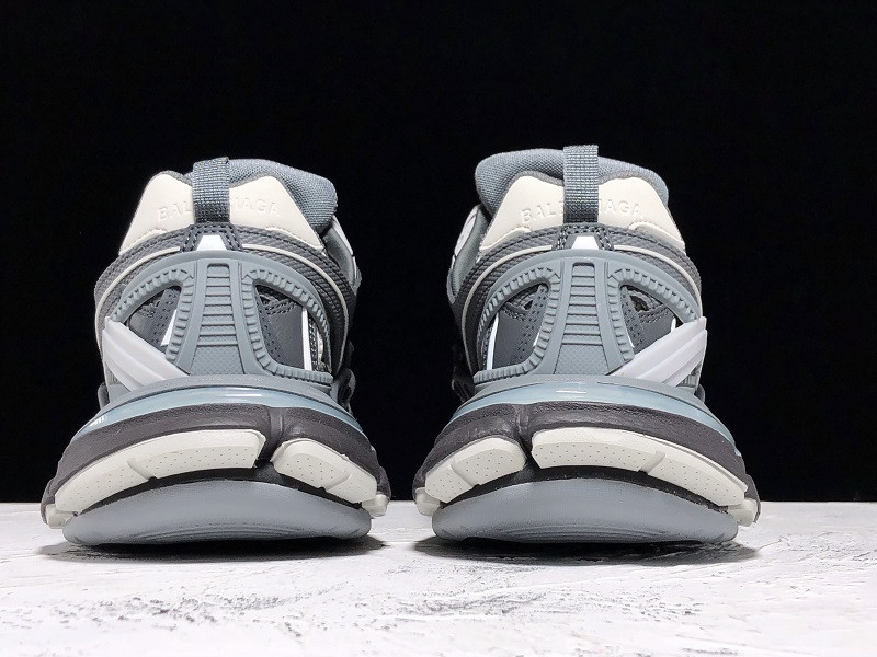 BLCG Track 2.0 570391-W2GN1-1005