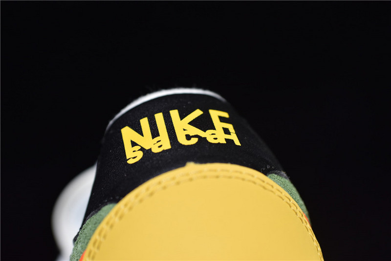 Sacai x Nike LDV Waffle Daybreak Green Multi BV0073-300