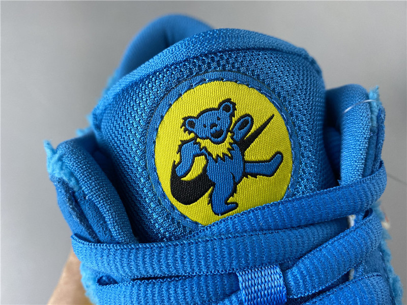 Grateful Dead x Nike SB Dunk Low 