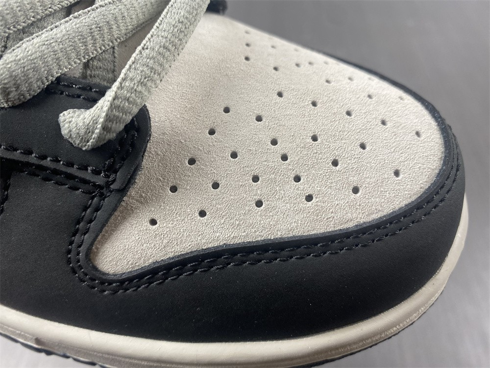 Otomo Katsuhiro x Nike SB Dunk Low Steamboy OST Grey Brown Mocha LF0039-003