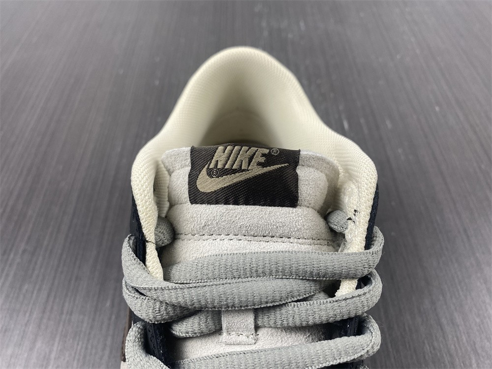 Otomo Katsuhiro x Nike SB Dunk Low Steamboy OST Grey Brown Mocha LF0039-003