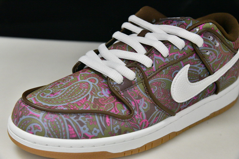 NIke SB Dunk Low “Paisley DH7534-200
