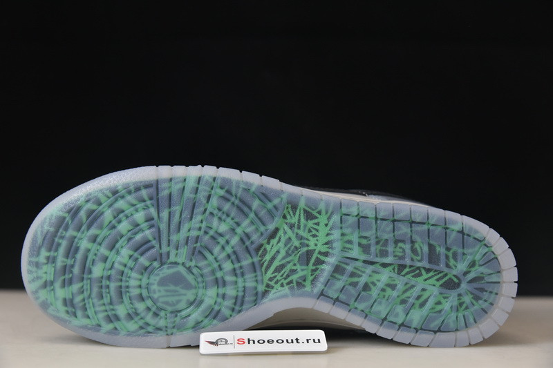 Nike Dunk Low “North Carolina A&T” DR6187-001