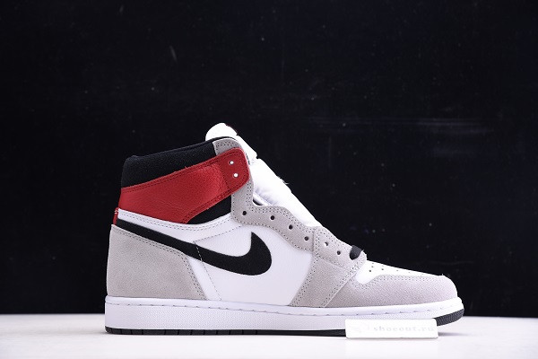 Air Jordan 1 High OG “Light Smoke Grey” 555088-126