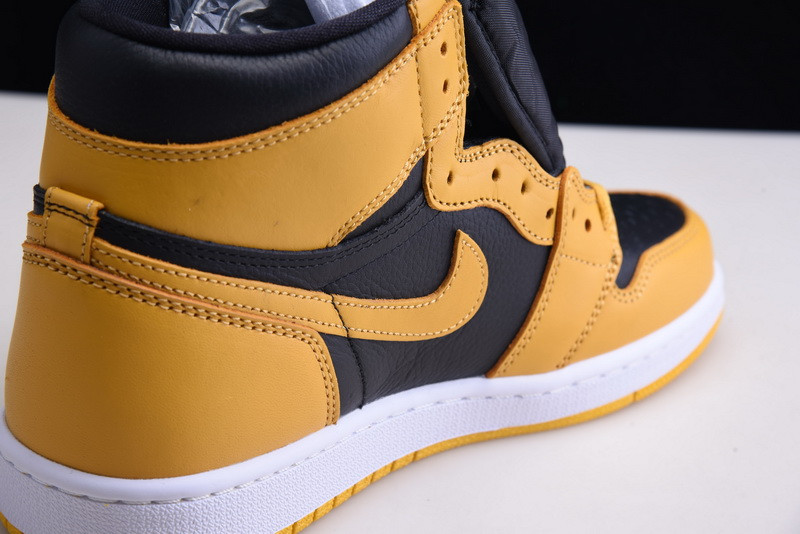 Air Jordan 1 High OG “Pollen” 555088-701