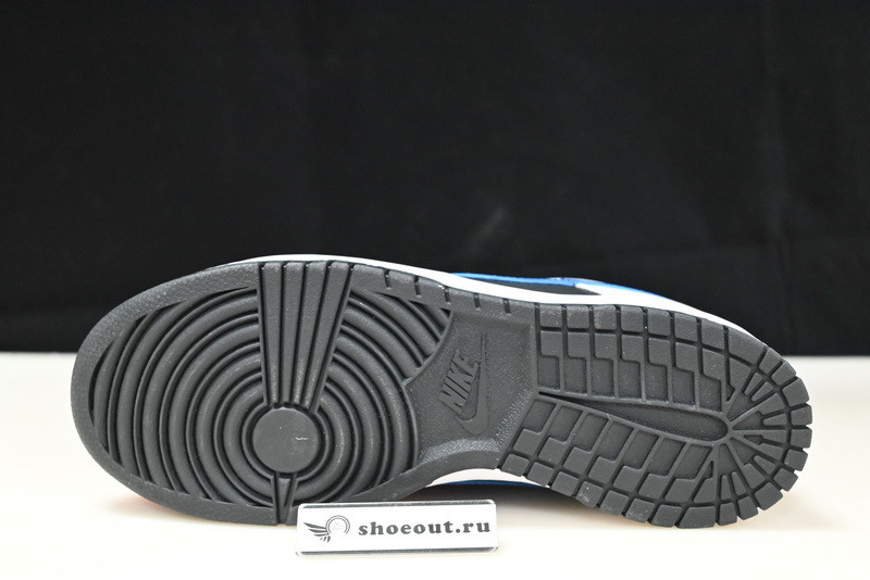 NBA x Nike Dunk Low EMB “Knicks” DD3363-002