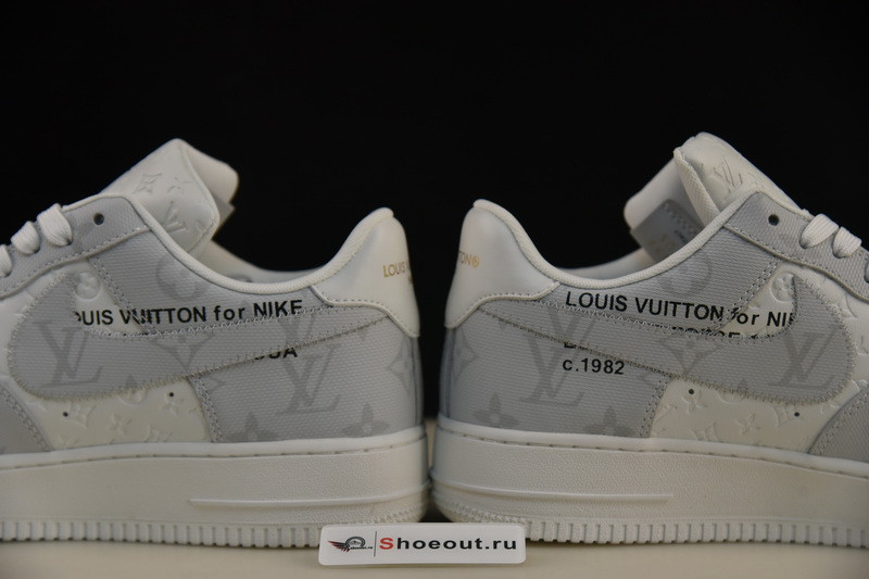 Air Force 1 Low Sneakers