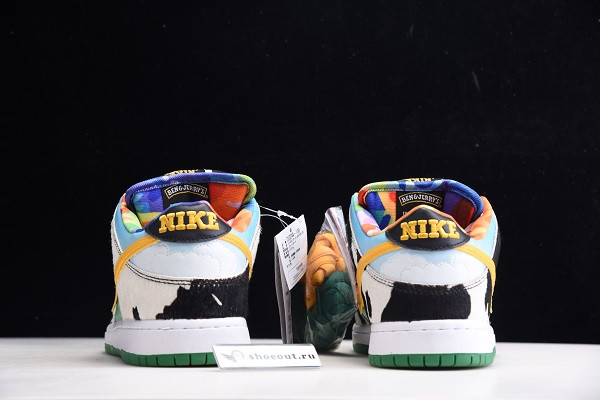 Ben & Jerry’s x Nike SB Dunk Low “Chunky Dunky” CU3244-100