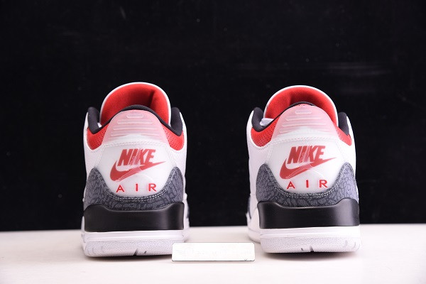 Air Jordan 3 Retro SE Fire Red Denim CZ6431-100