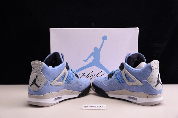 Jordan 4 Retro University Blue CT8527-400