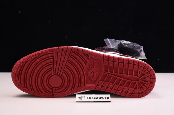 Air Jordan 1 High OG “Bloodline” 555088-062