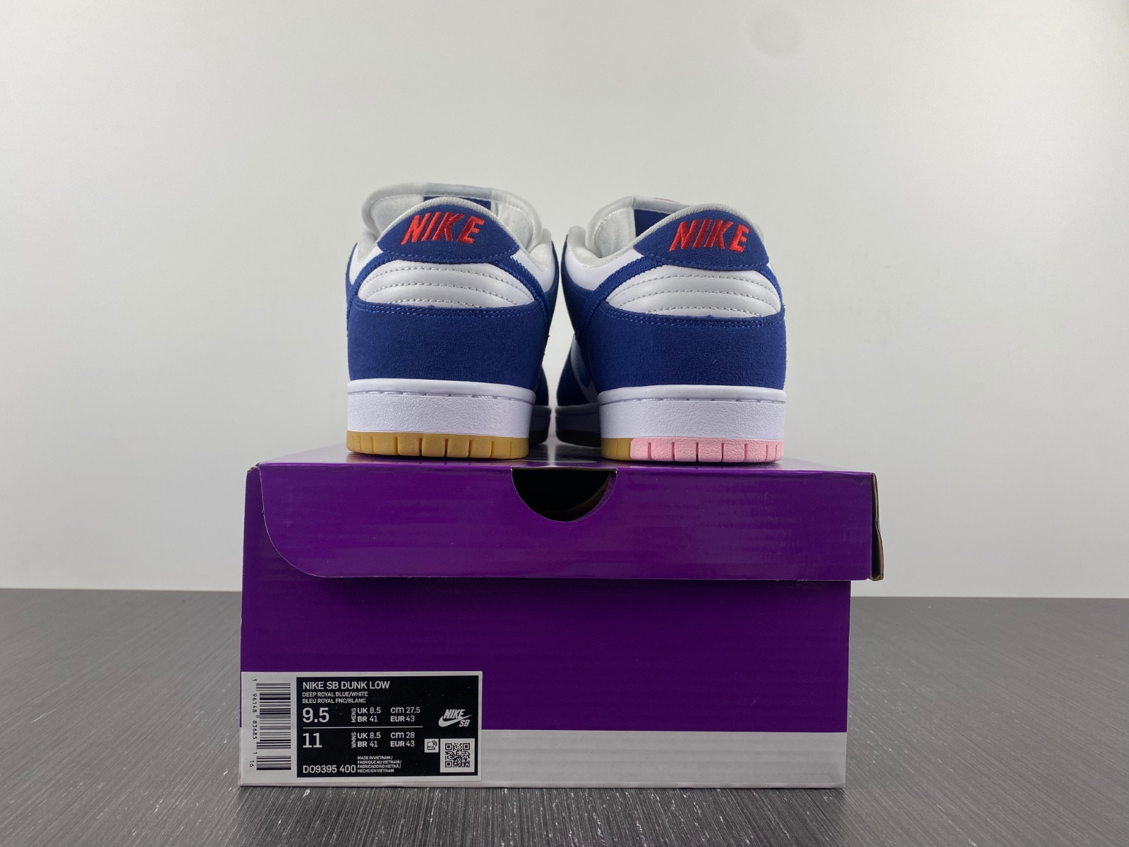 Nike SB Dunk Low “LA Dodgers” DO9395-400