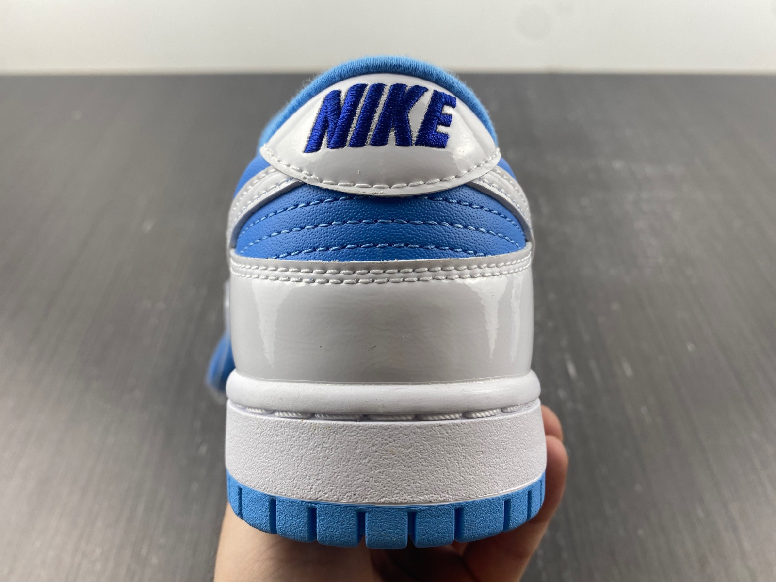 Nike Dunk Low WMNS “Reverse UNC” DJ9955-101