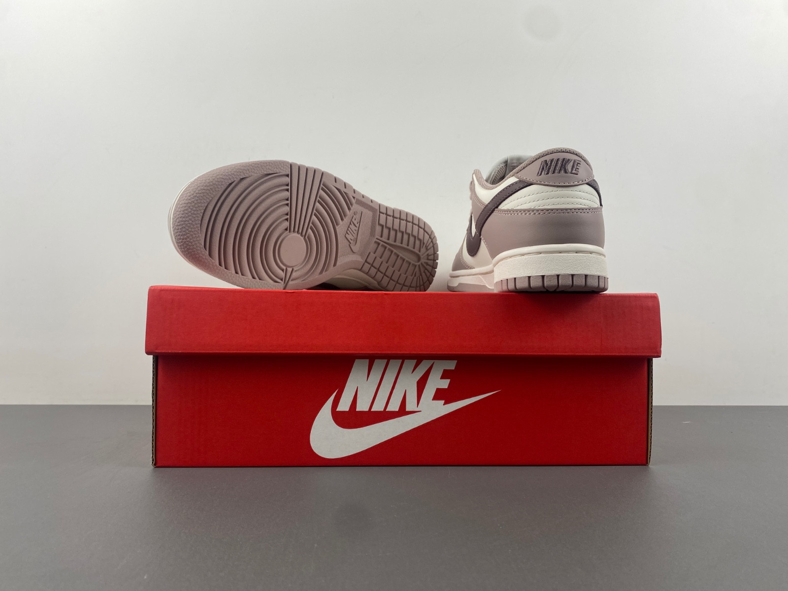 Nike Dunk Low “Diffused Taupe” DD1503-125