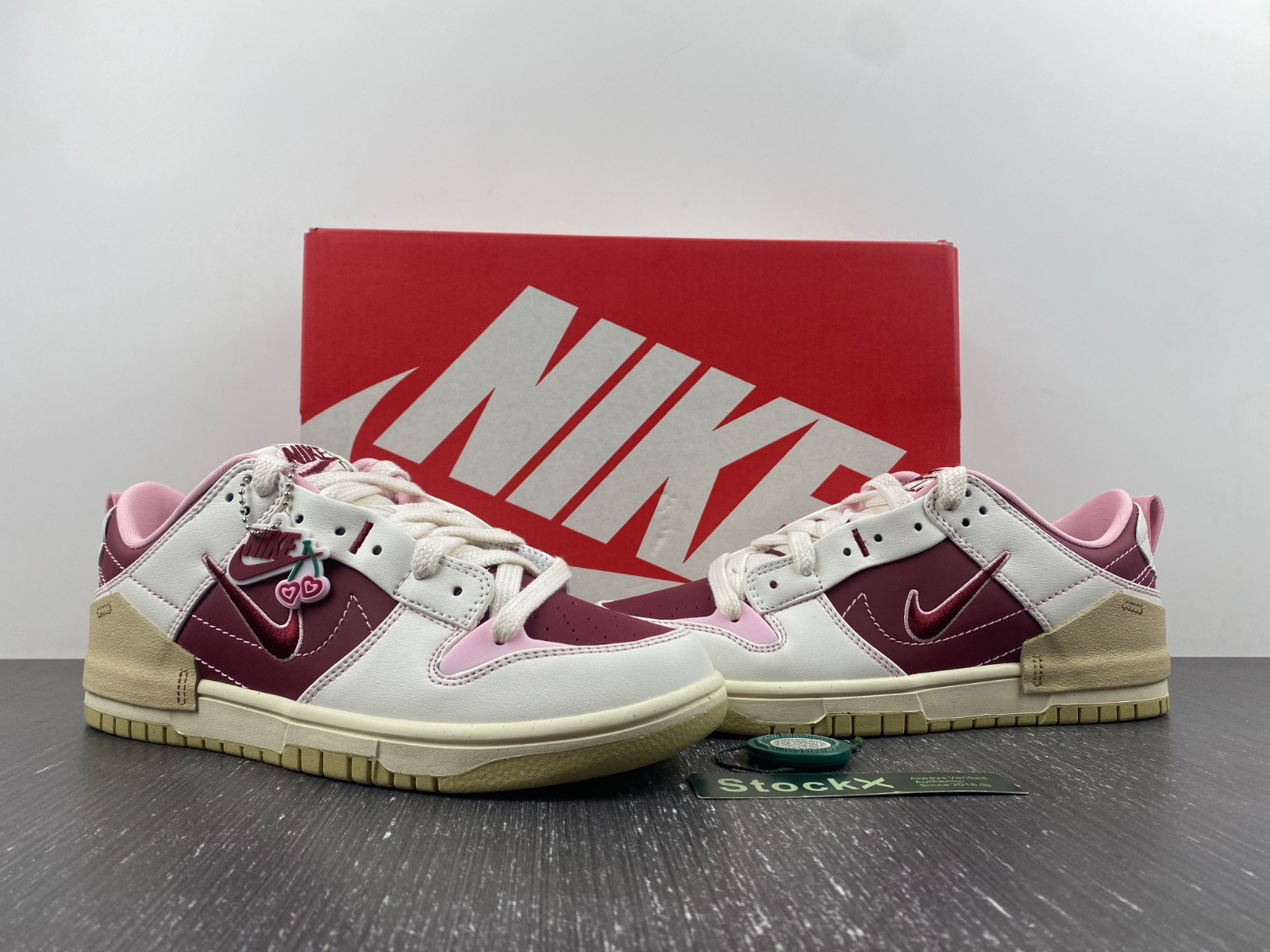 Nike Dunk Low Disrupt 2 “Valentine’s Day” FD4617-667