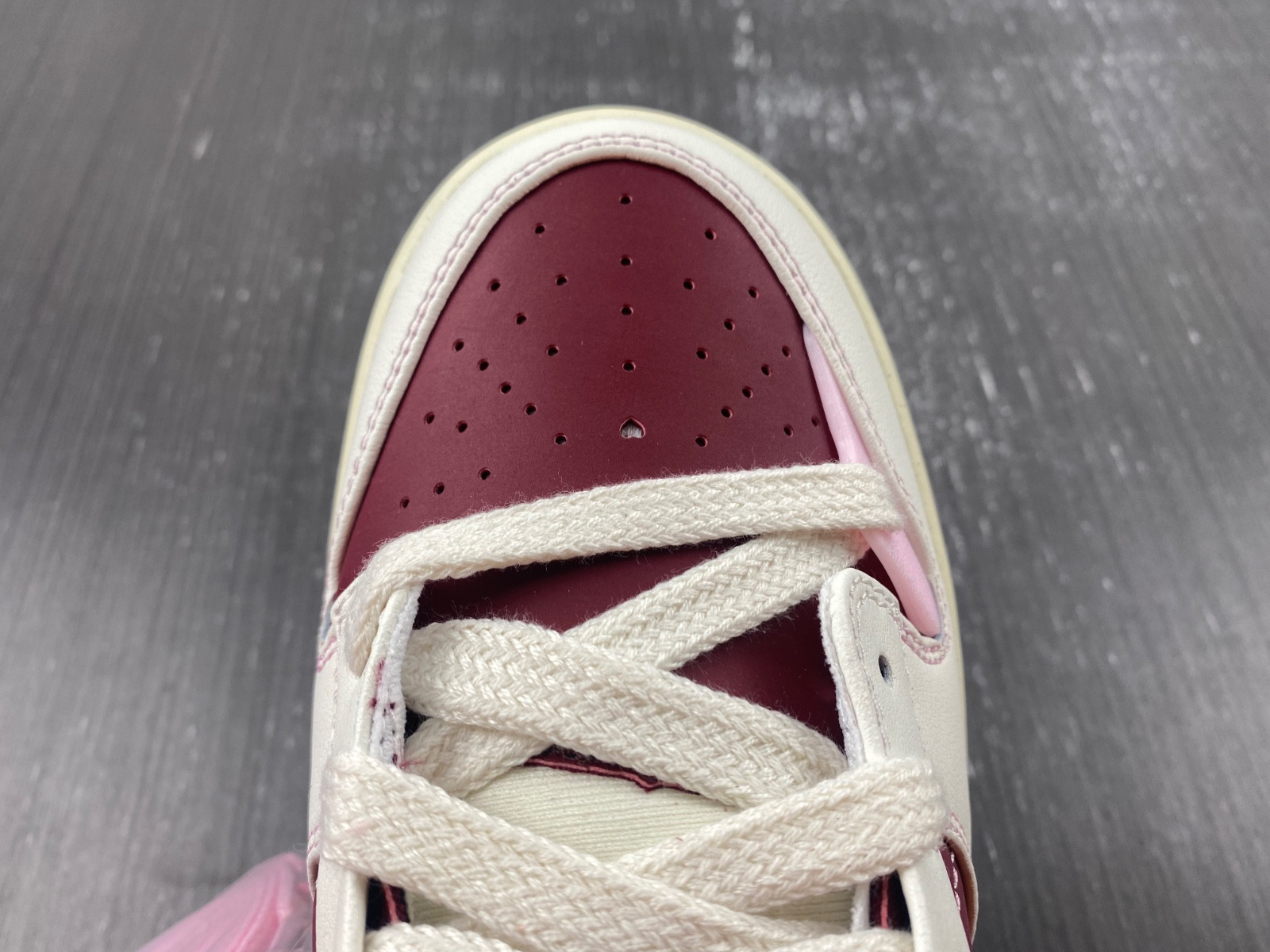 Nike Dunk Low Disrupt 2 “Valentine’s Day” FD4617-667