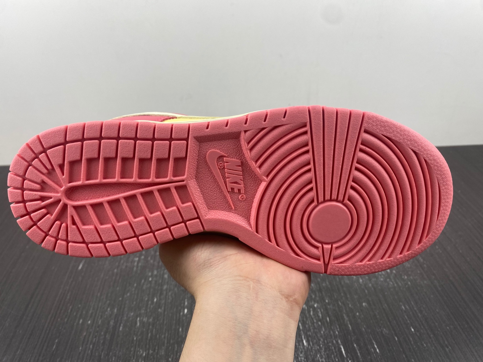 Nike Dunk Low GS DH9765-200