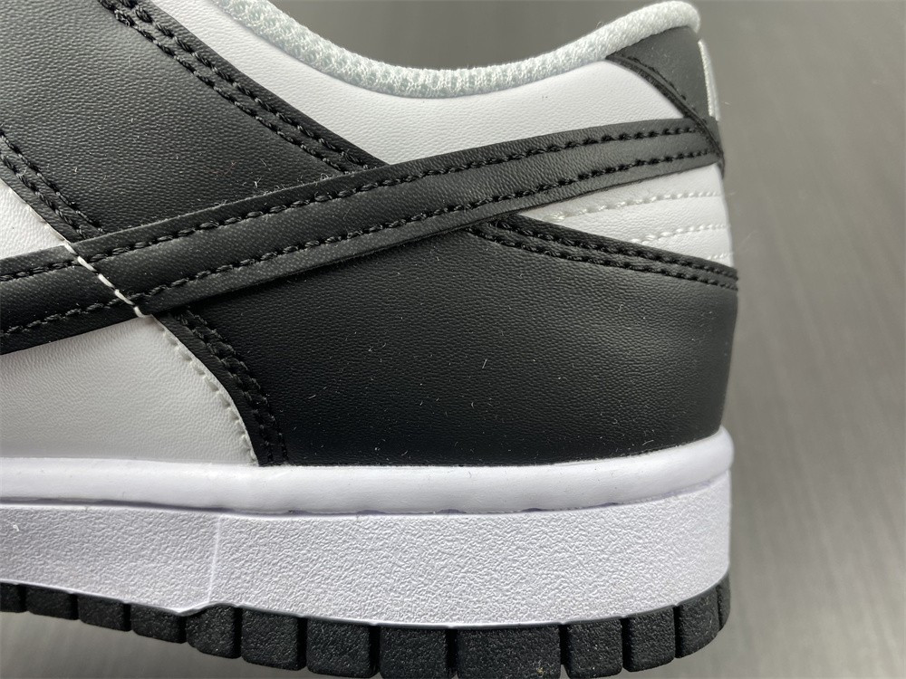 Nike Dunk Low Next Nature “White/Black” DD1873-102