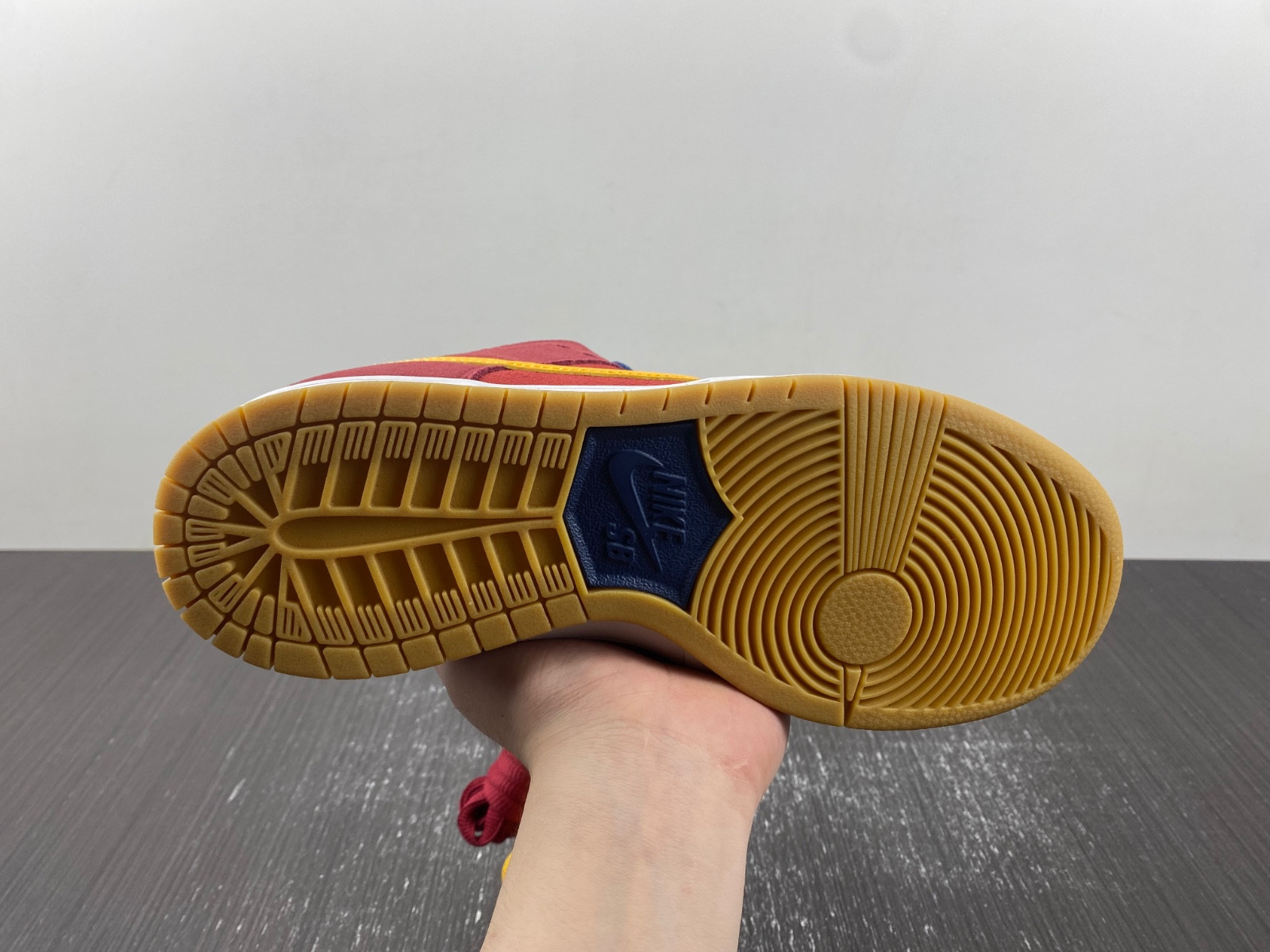 Nike SB Dunk Low “Barcelona” DJ0606-400