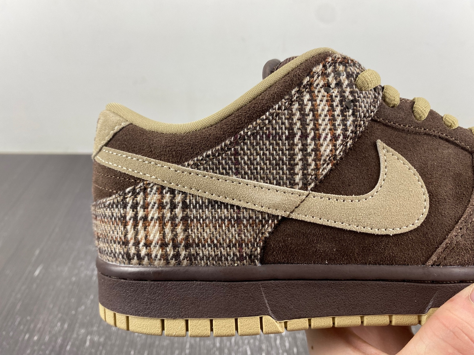 Nike SB Dunk Low “Tweed” 304292-223
