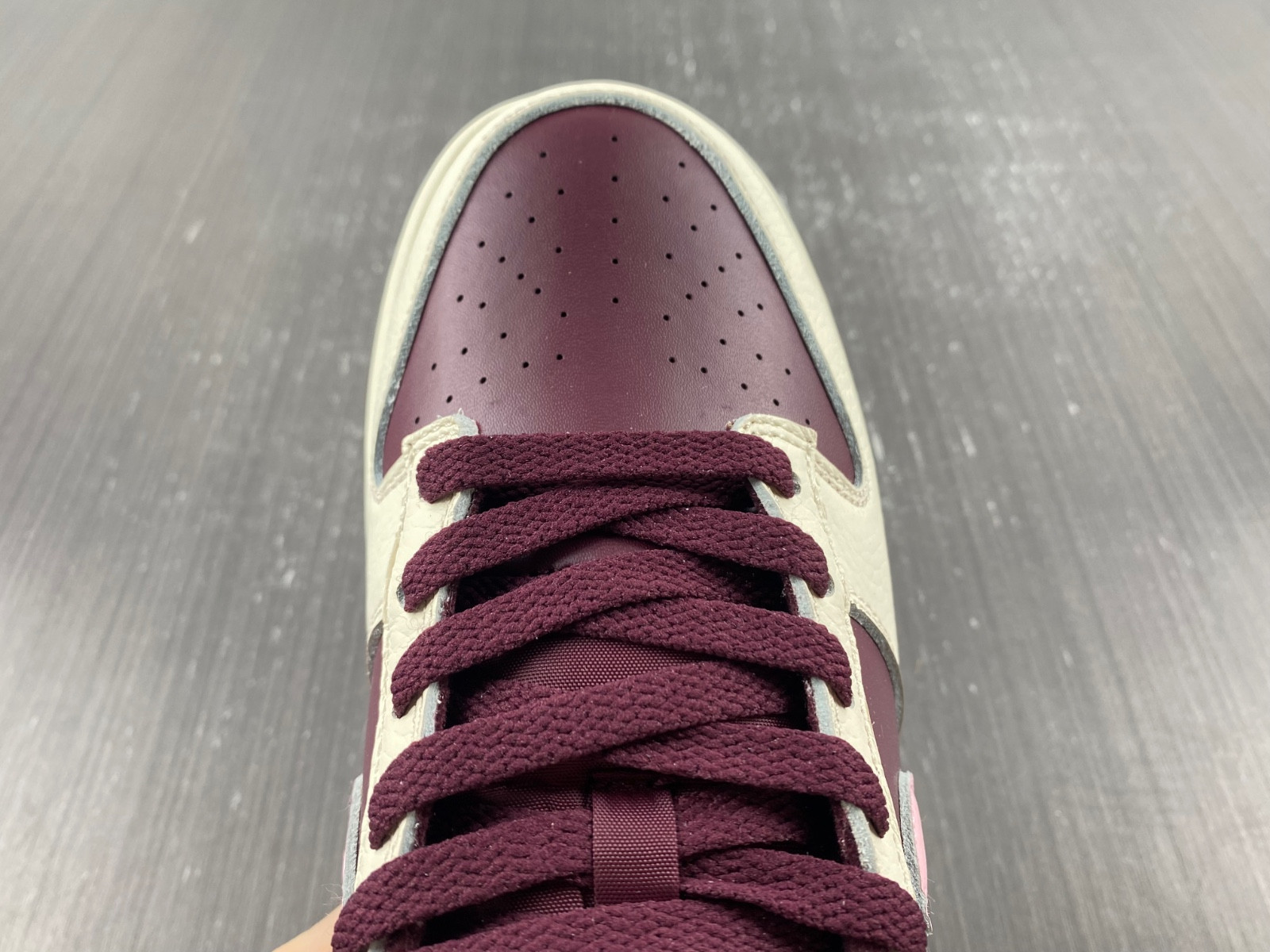 Nike Dunk Low “Valentine’s Day” DR9705-100