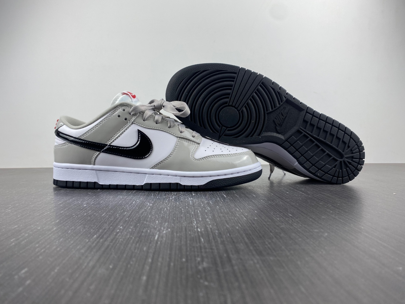 Nike Dunk Low “Light Iron Ore“ DQ7576-001