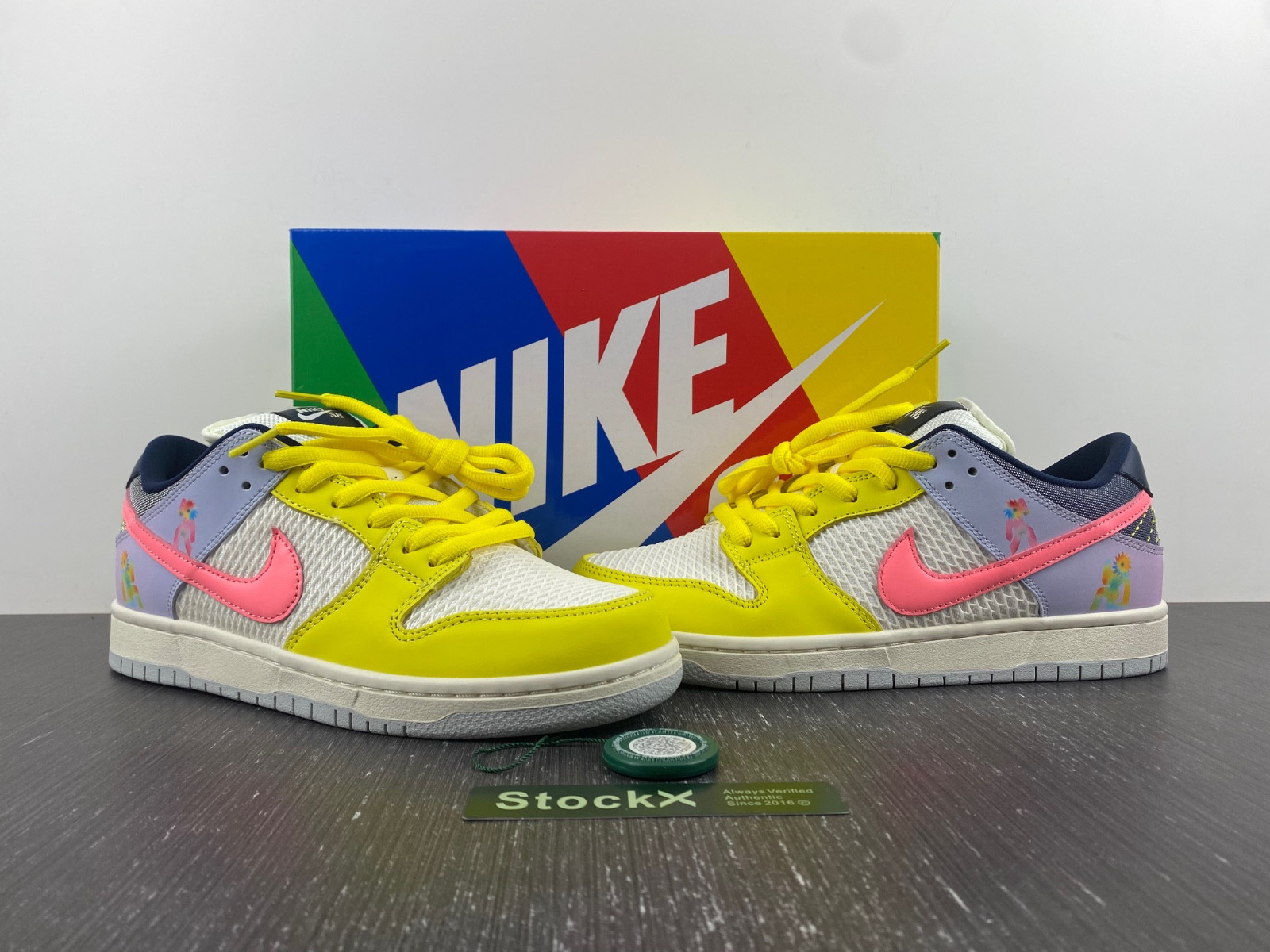 Nike SB Dunk Low “Be True” DX5933-900