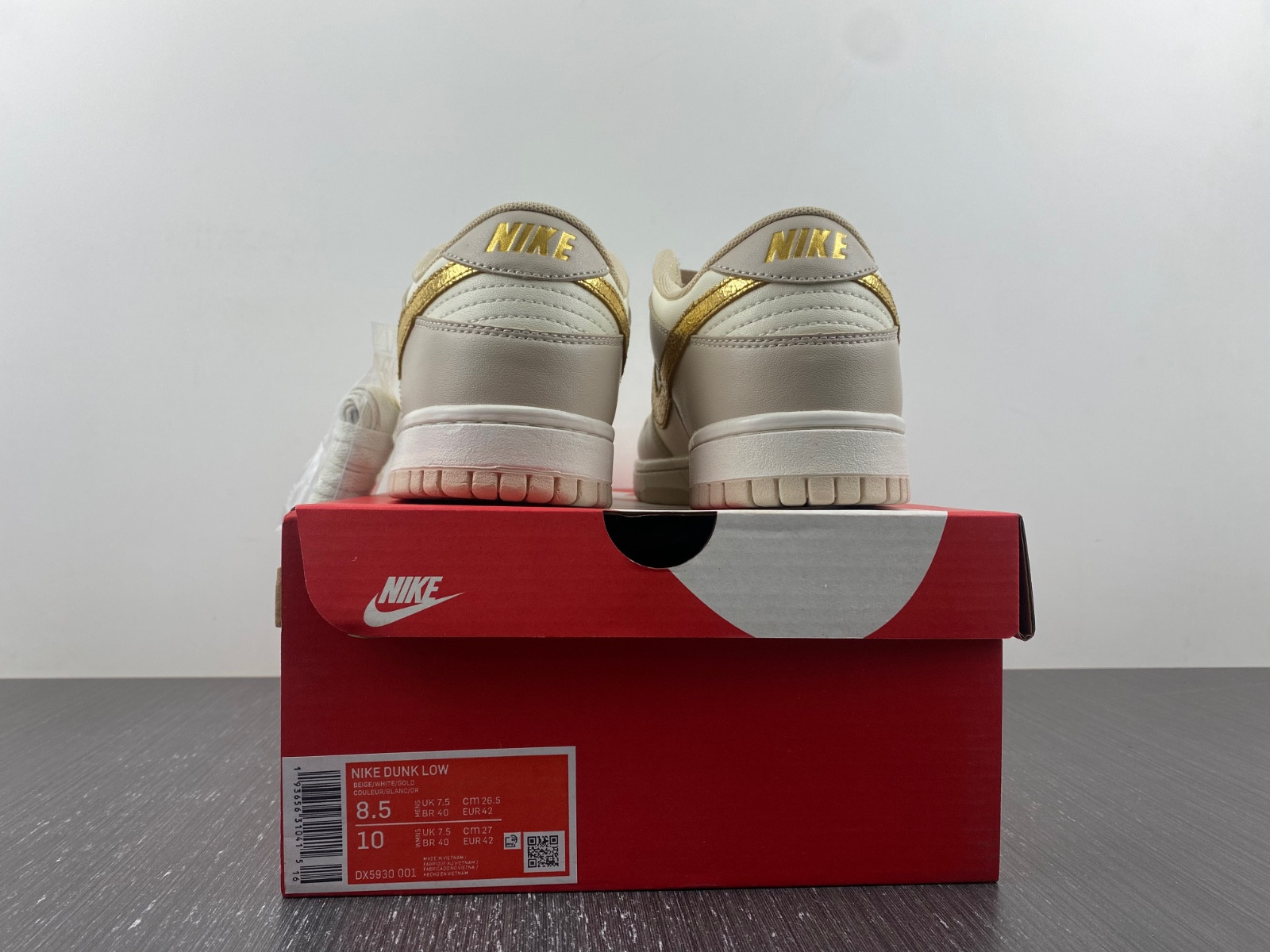 Nike Dunk Low Phantom Metallic Gold DX5930-001