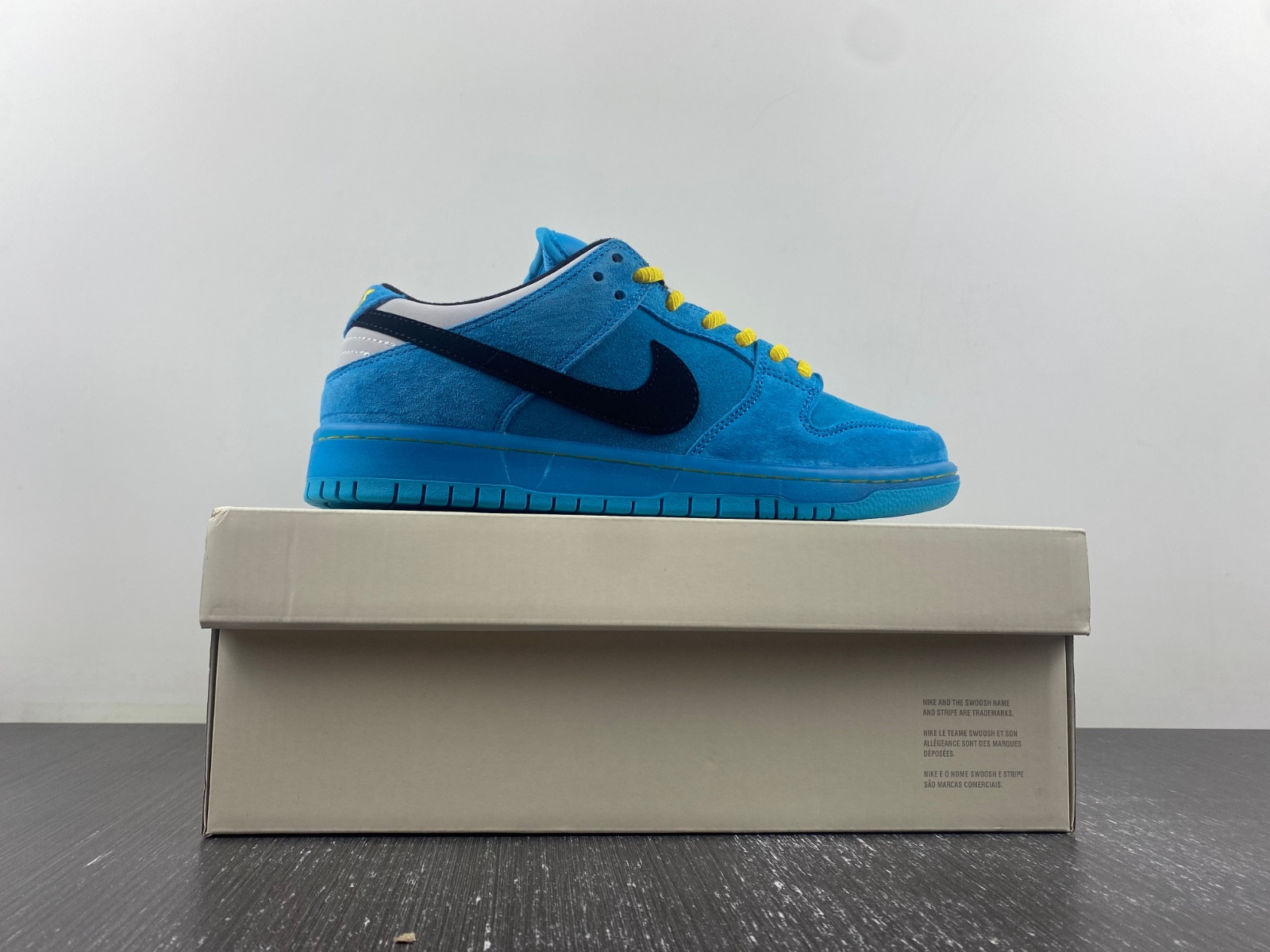 The Powerpuff Girls x Nike SB Dunk Low “Buttercup” FZ8319-300