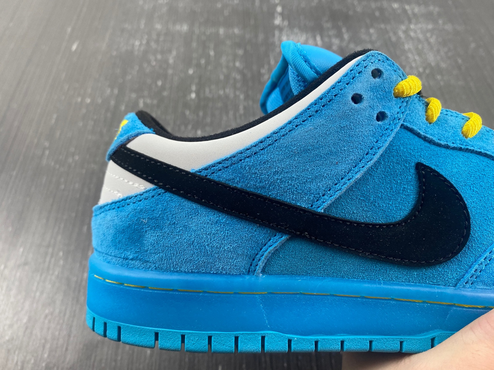 The Powerpuff Girls x Nike SB Dunk Low “Buttercup” FZ8319-300