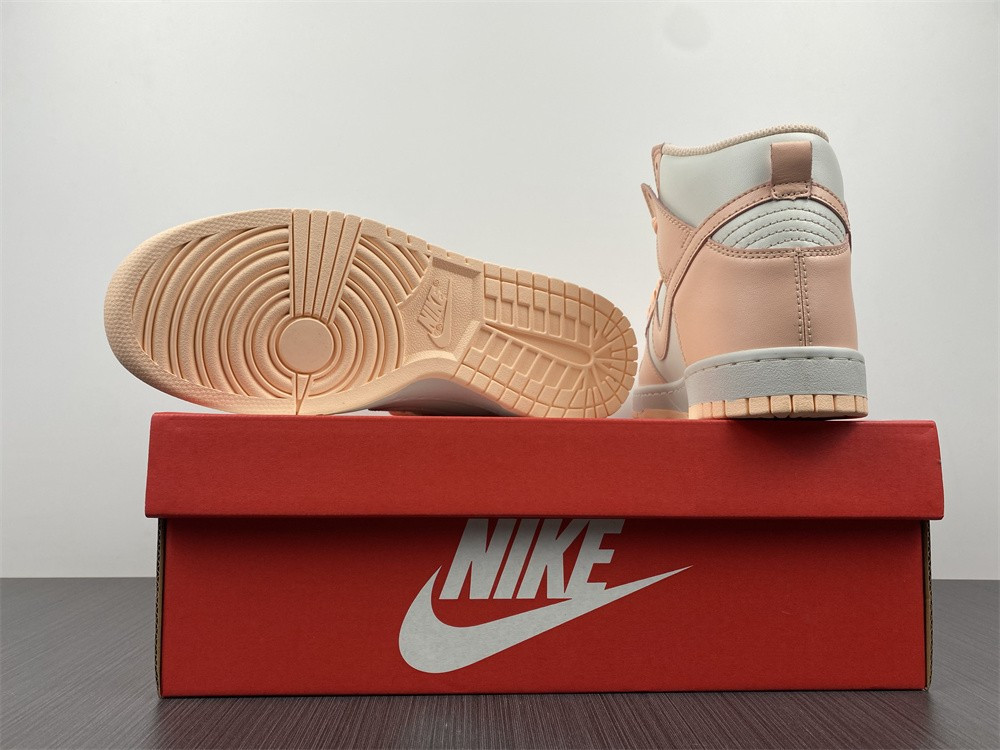 Nike Dunk High WMNS “Crimson Tint” DD1869-104