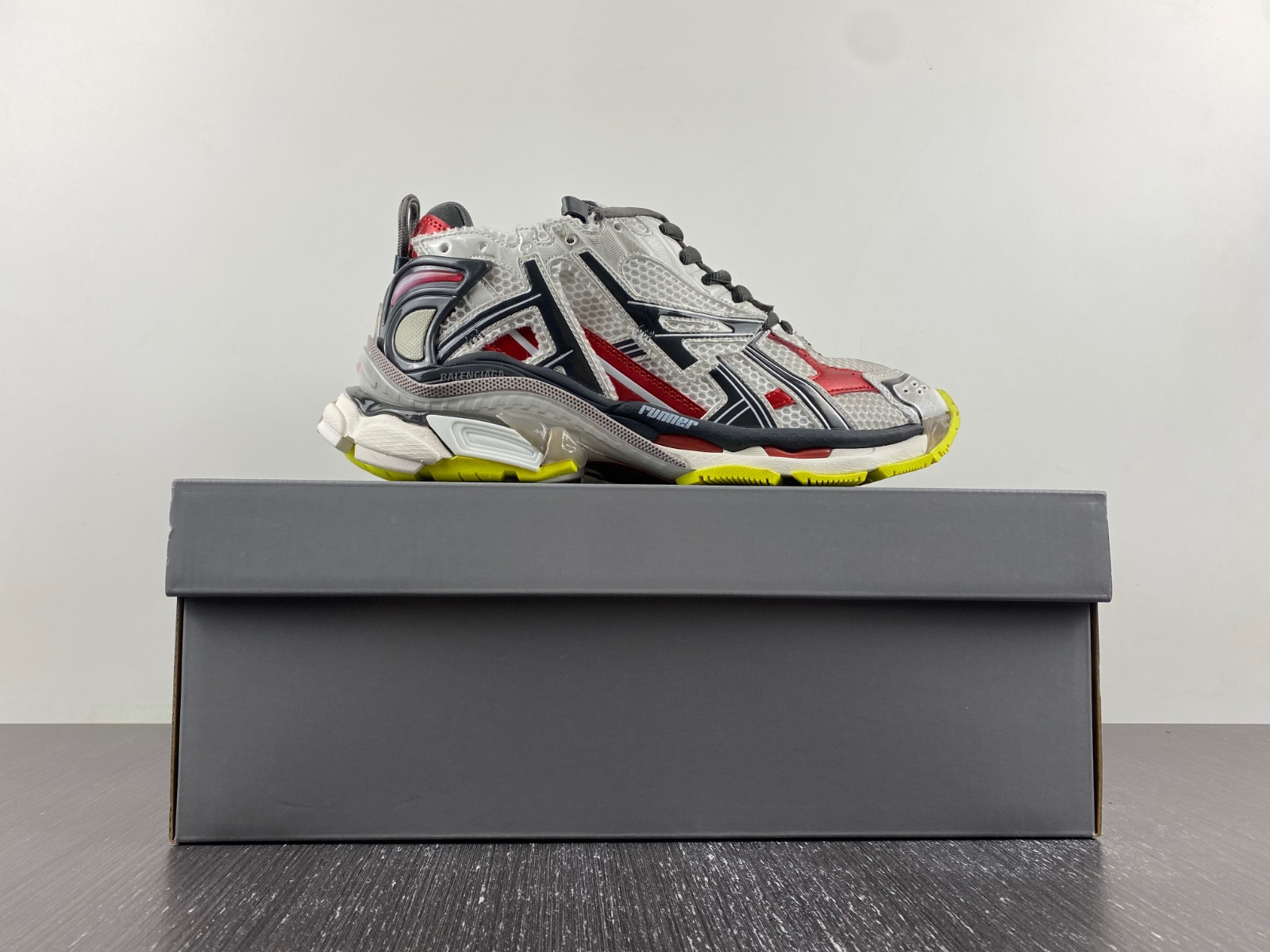 Ba*len*cia*ga runner 677403-w3rb6-9167