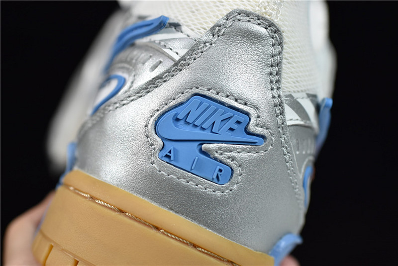 OFF White x Nike Air Rubber Dunk “University Blue” CU6015-100