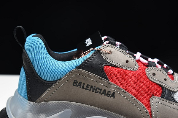 BLCG Triple S 541624-W0901-2120