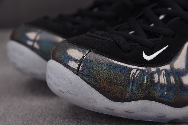 NK Air Foamposite One Hologram 314996-900