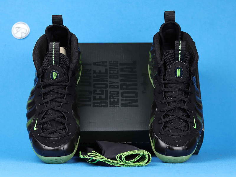 Nike Air Foamposite One ParaNorman 579771-003