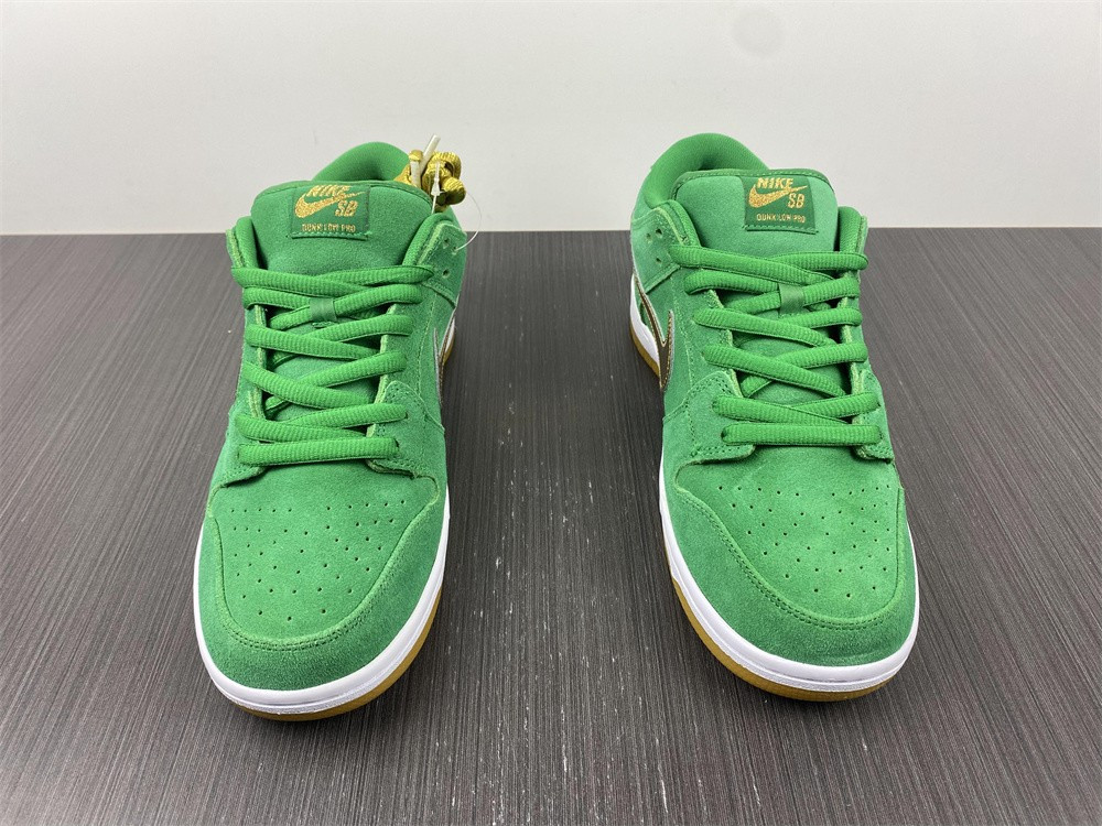 Nike Dunk Low Pro St.Patrick