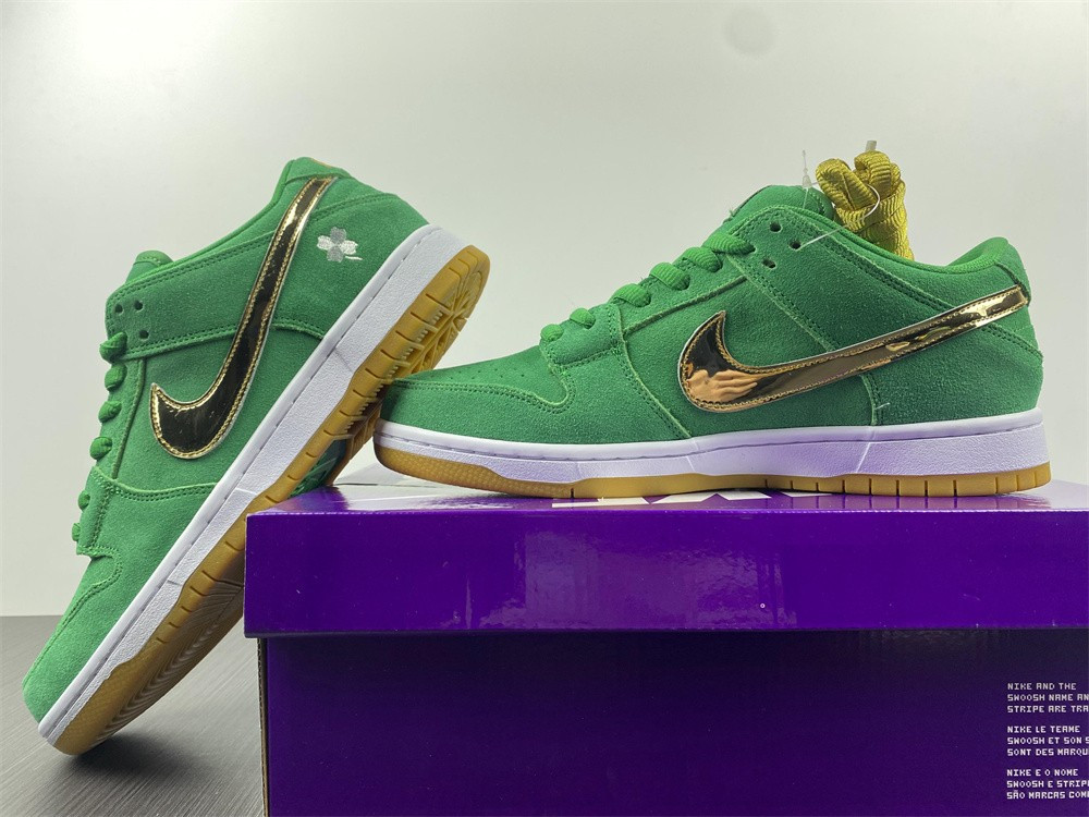 Nike Dunk Low Pro St.Patrick