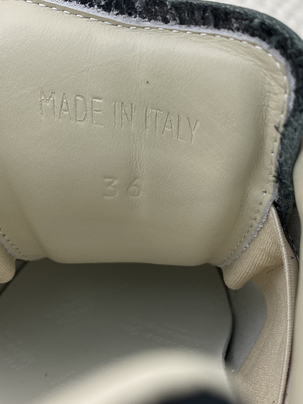 ma*s*n Ma*i*la sneakers