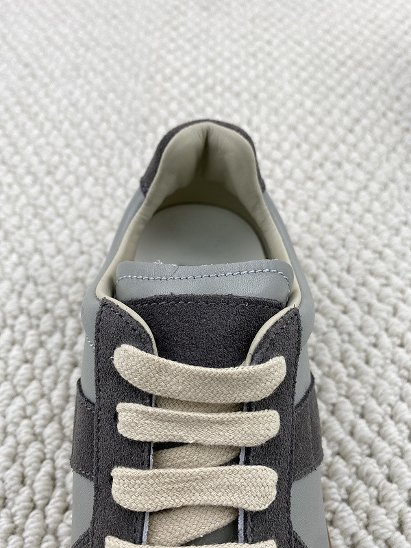 ma*s*n Ma*i*la sneakers