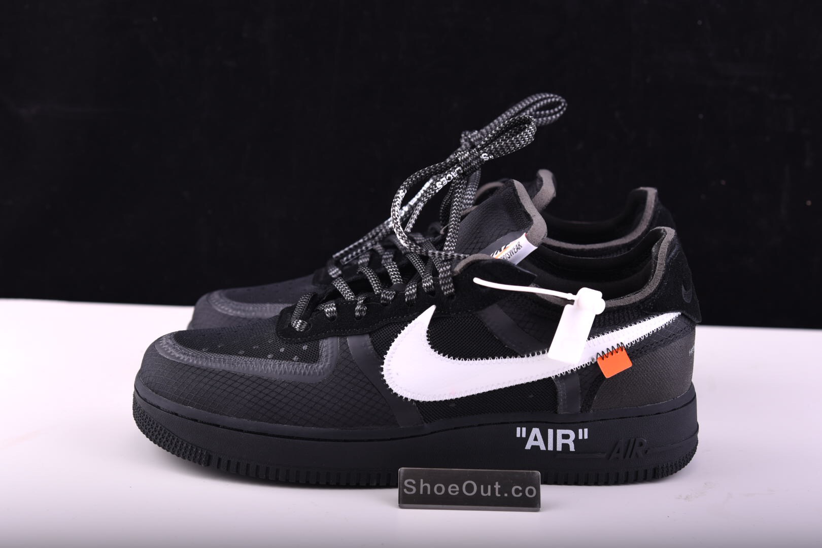 OFF White x Nike Air Force 1 Low Black AO4606-001