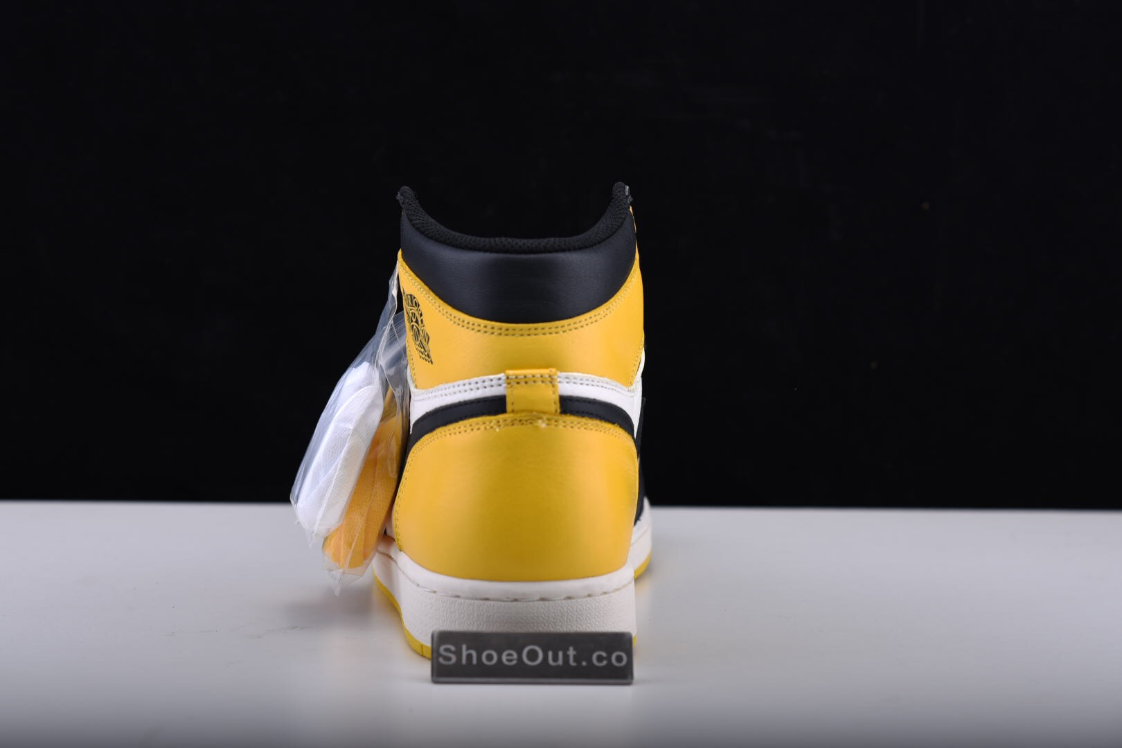 Air Jordan 1 Retro High OG “Yellow Toe” AR1020-700