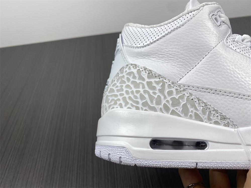 NIKE AIR JORDAN 3  White 429487-111