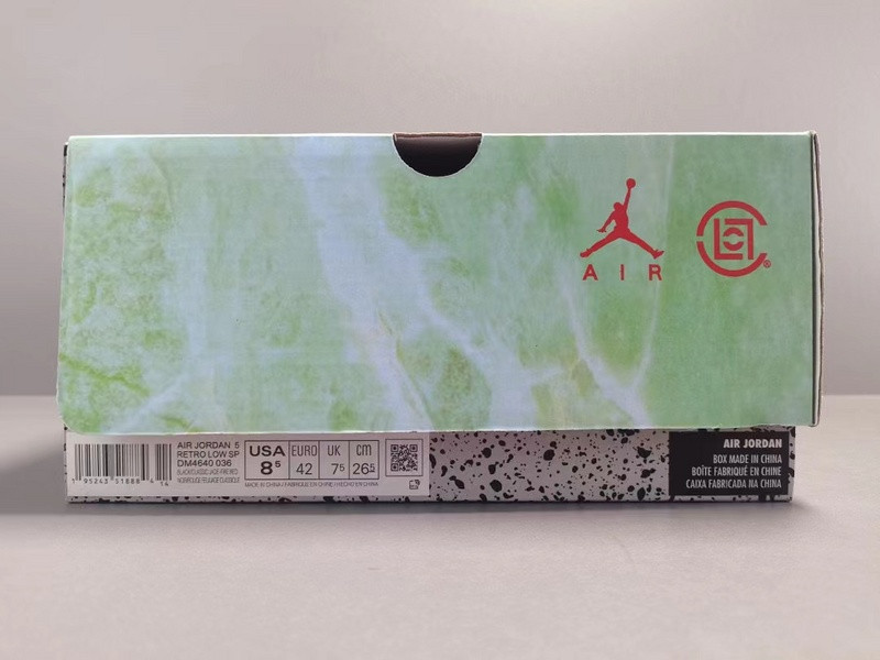 Air Jordan Retro 5 “Anthracite” DM4640-036