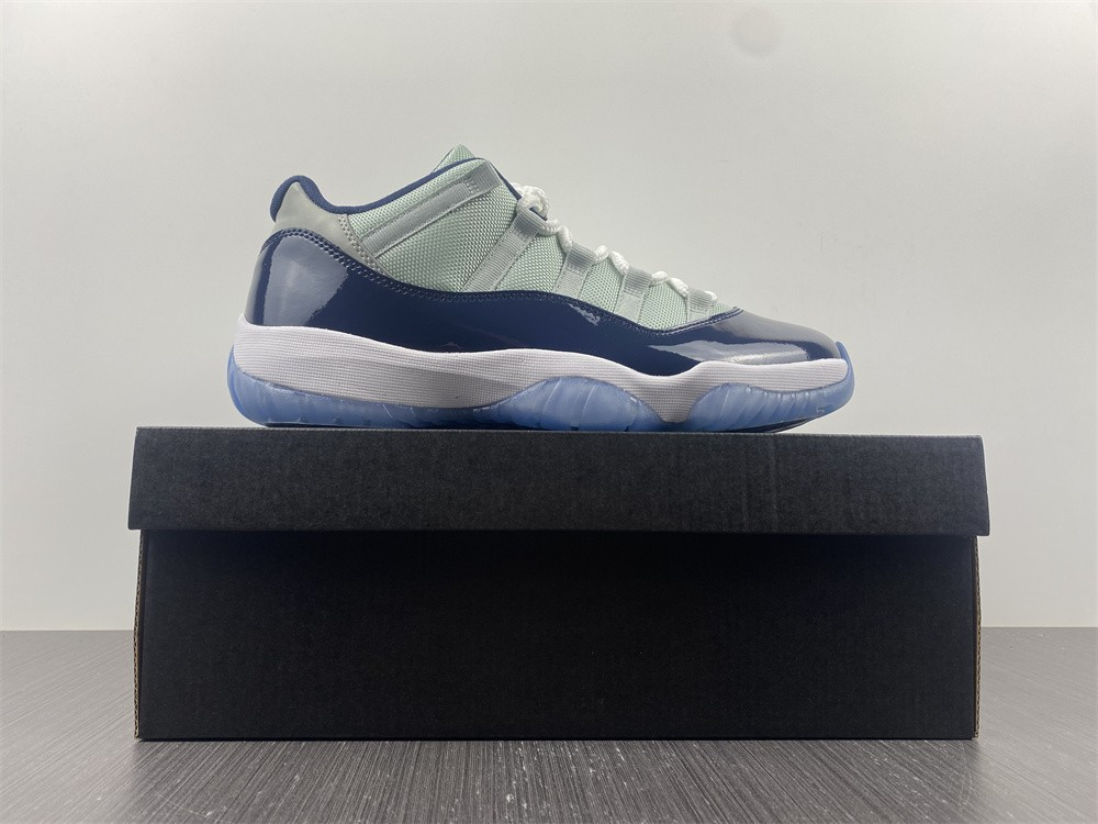 Jordan 11 Retro Low Georgetown (GS)  528896-007