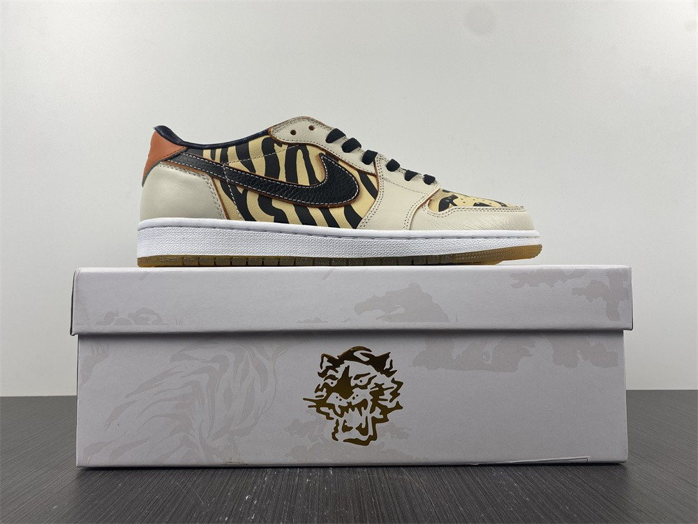 Air Jordan 1 Low OG “Chinese New Year” DH6932-100