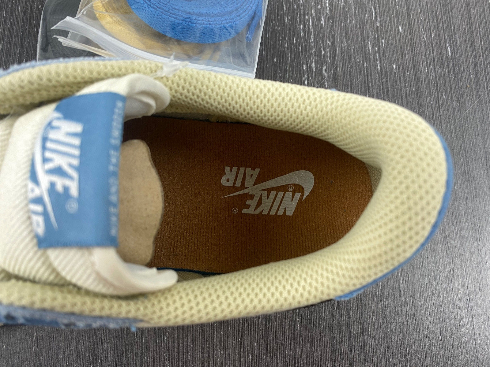 Travis Scott x Air Jordan 1 Low DM7866-992